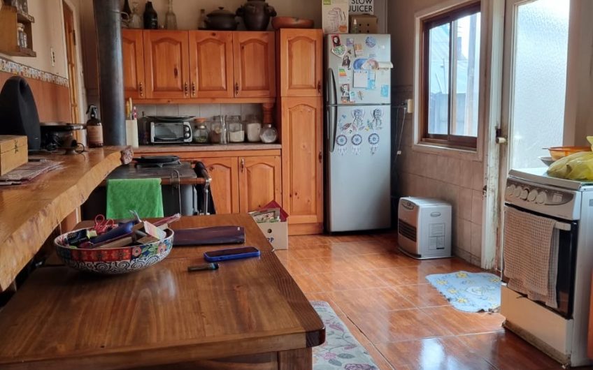 VENDE PROPIEDAD HABITACIONAL EN COMUNA DE AYSEN – PATAGONIA CHILENA.
