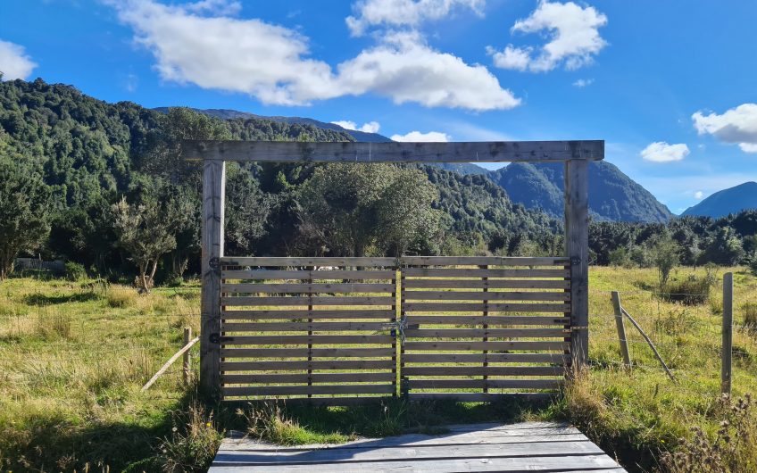 SE VENDE PARCELA CAMINO A RIO CONDOR