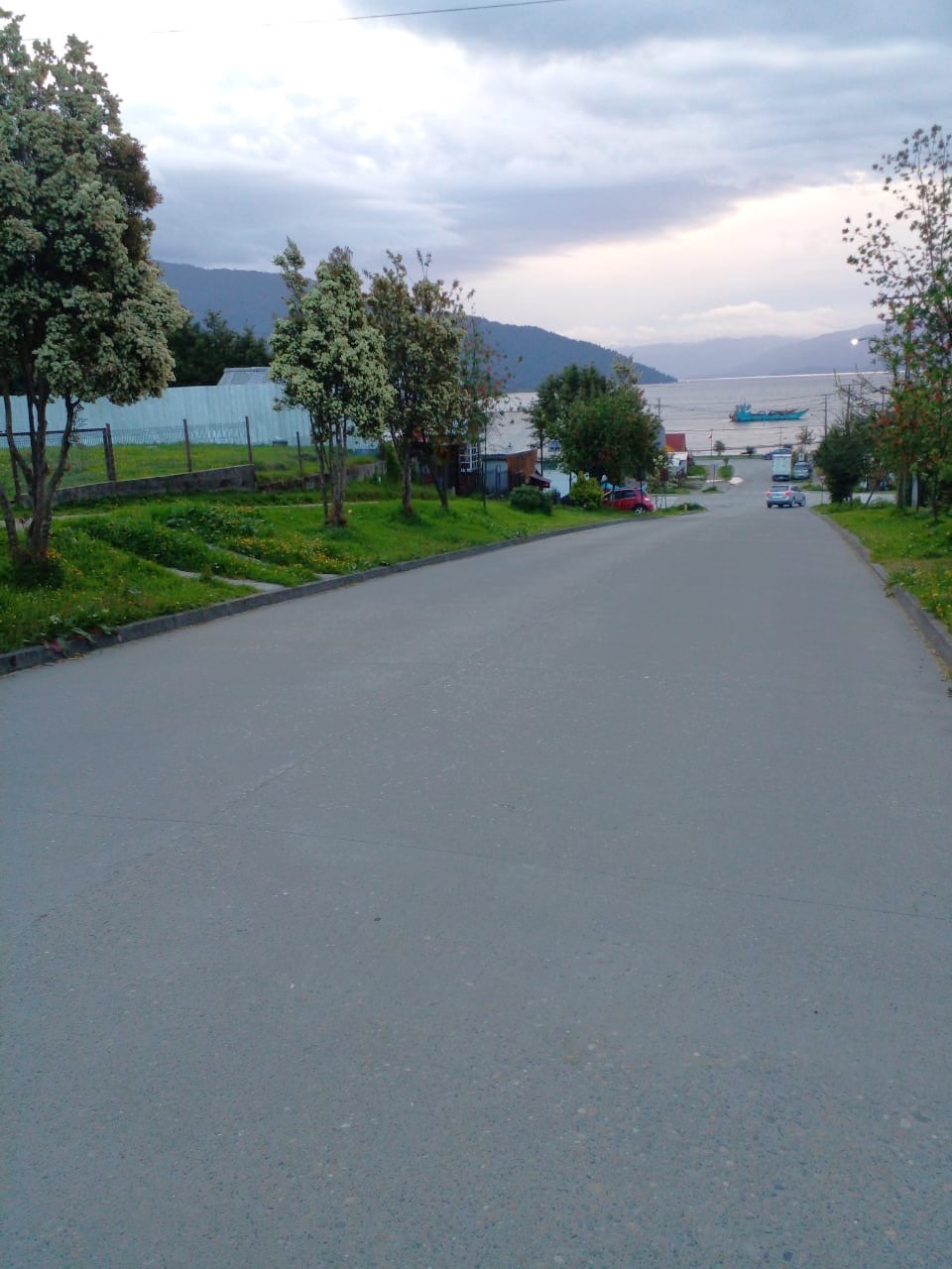 The access road leading to the property in Puerto Cisnes.