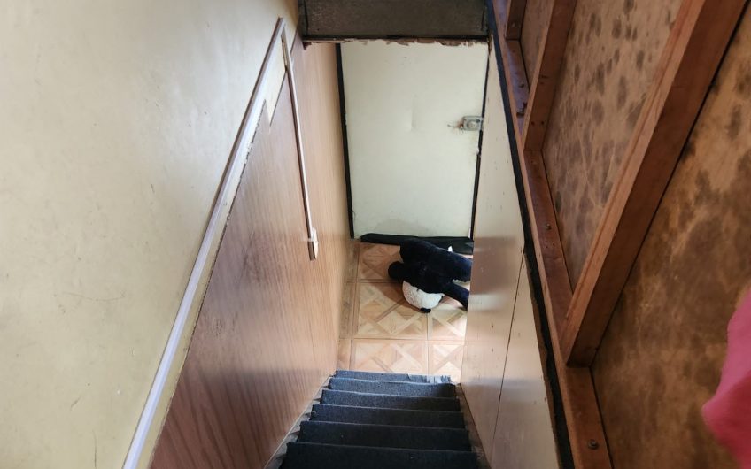 SE VENDE CASA HABITACIÓN EN LA CIUDAD DE COYHAIQUE .