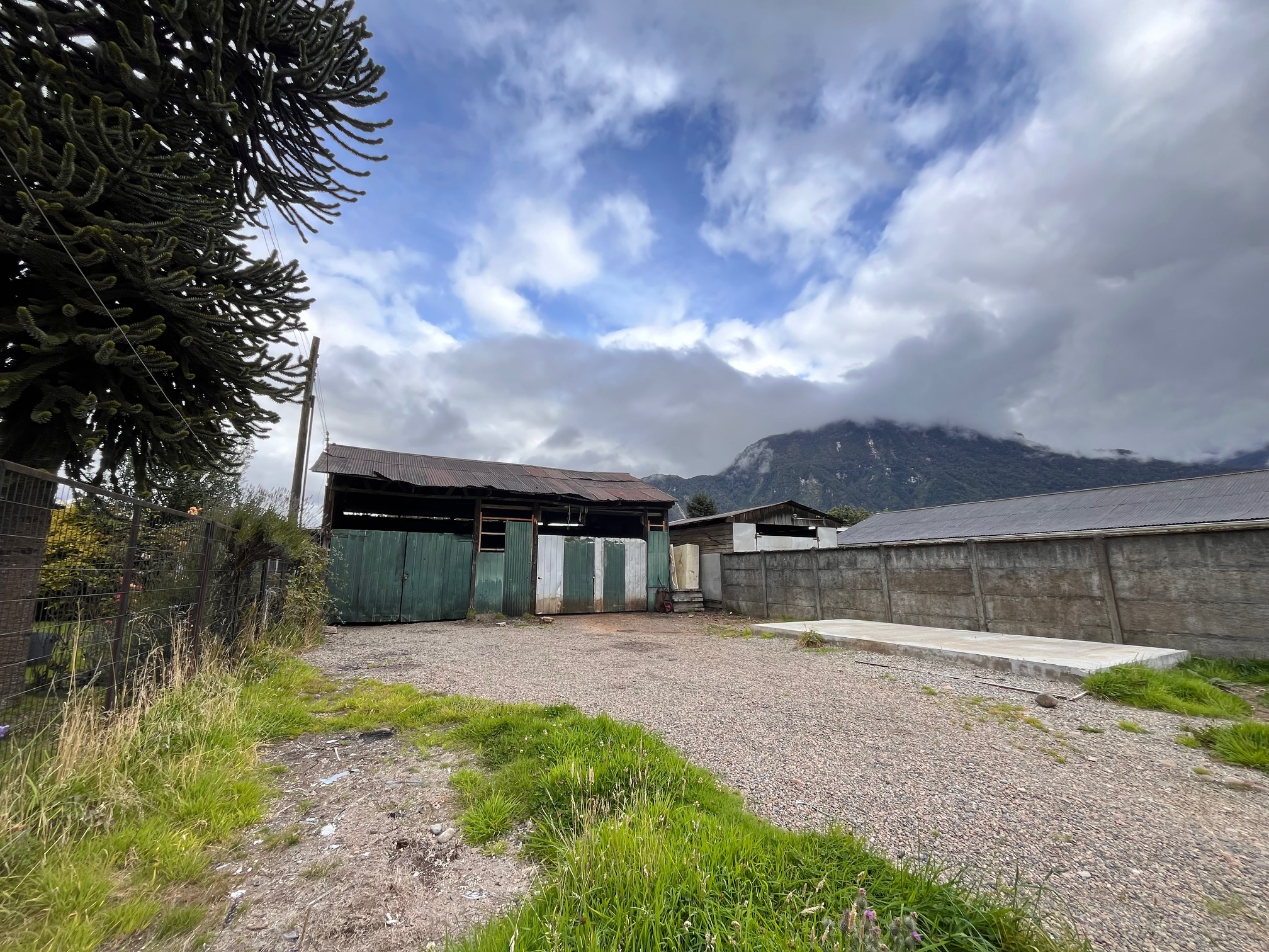 SE ARRIENDA SITIO CON TALLER EN PUERTO AYSÉN.