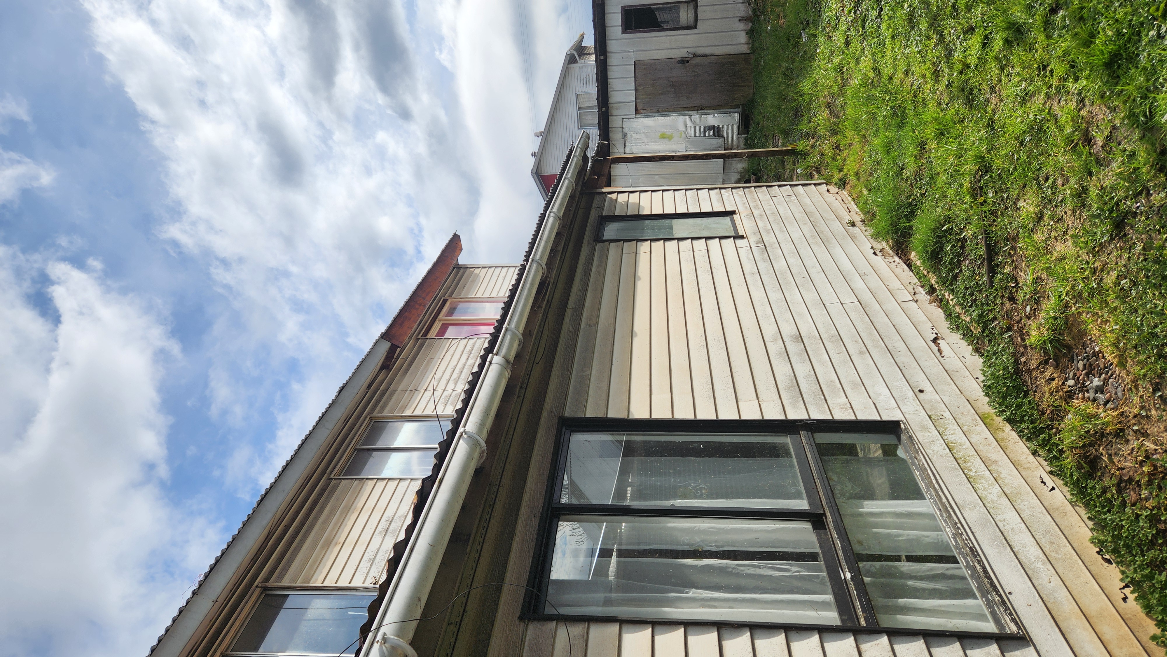 View of the side of the house showing the garden area.