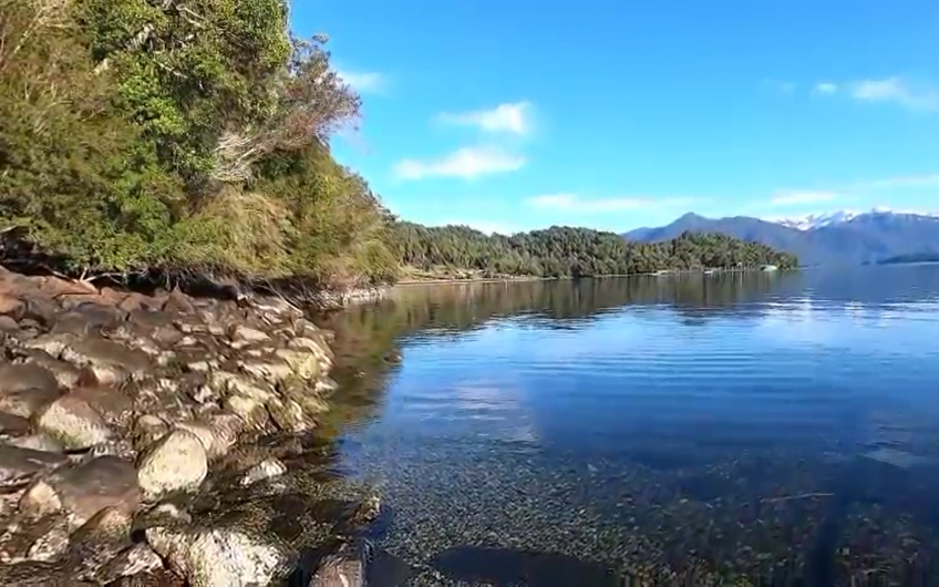 🌿 EXCLUSIVO CAMPO EN EL CANAL PUYUHUAPI – SECTOR SENO QUEULAT🌿