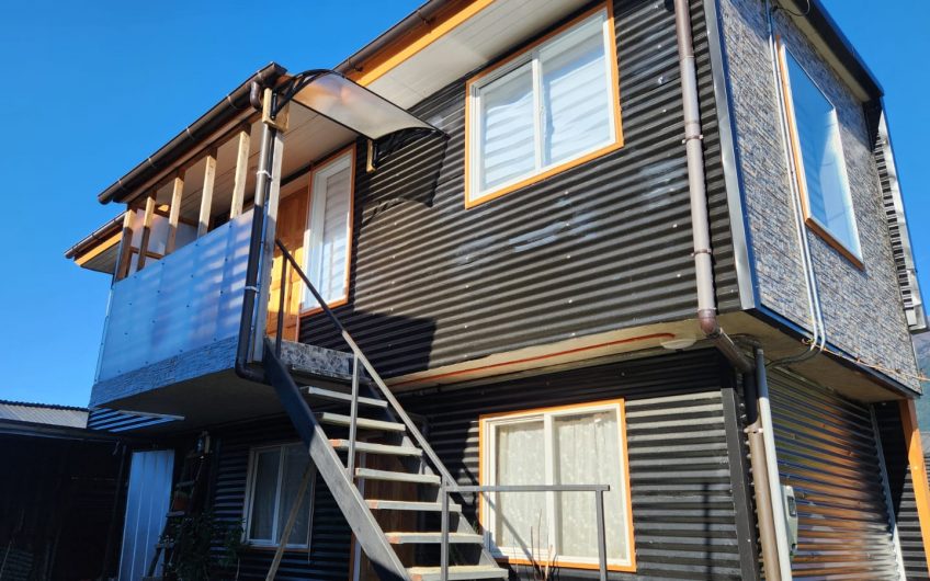 🏡 SE VENDE PROPIEDAD CON CASA AMPLIA MAS DEPARTAMENTO AMOBLADO EN SECTOR RIBERA NORTE 🌄