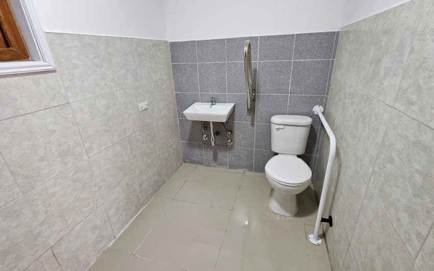 Edificio de Oficinas en Venta / Arriendo / Permuta – Puerto Cisnes.