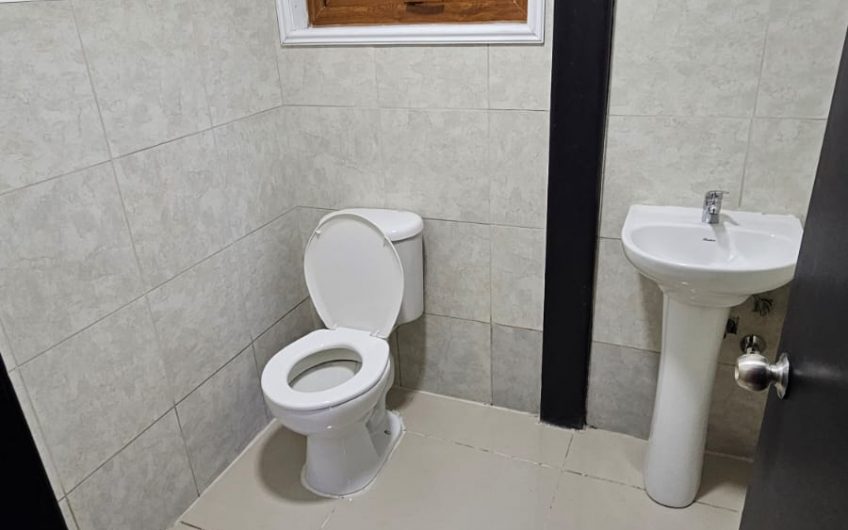 Edificio de Oficinas en Venta / Arriendo / Permuta – Puerto Cisnes.