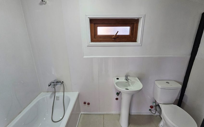 Edificio de Oficinas en Venta / Arriendo / Permuta – Puerto Cisnes.