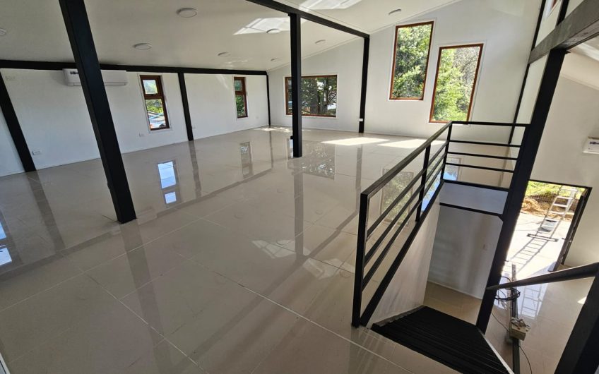 Edificio de Oficinas en Venta / Arriendo / Permuta – Puerto Cisnes.