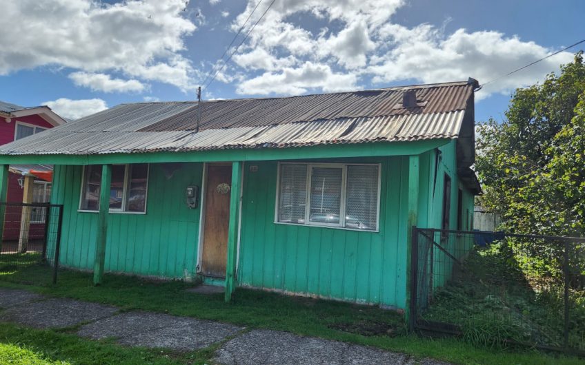 🏙️Venta de Dos Propiedades Conectadas en Sector Céntrico – Puerto Aysén 🏙️