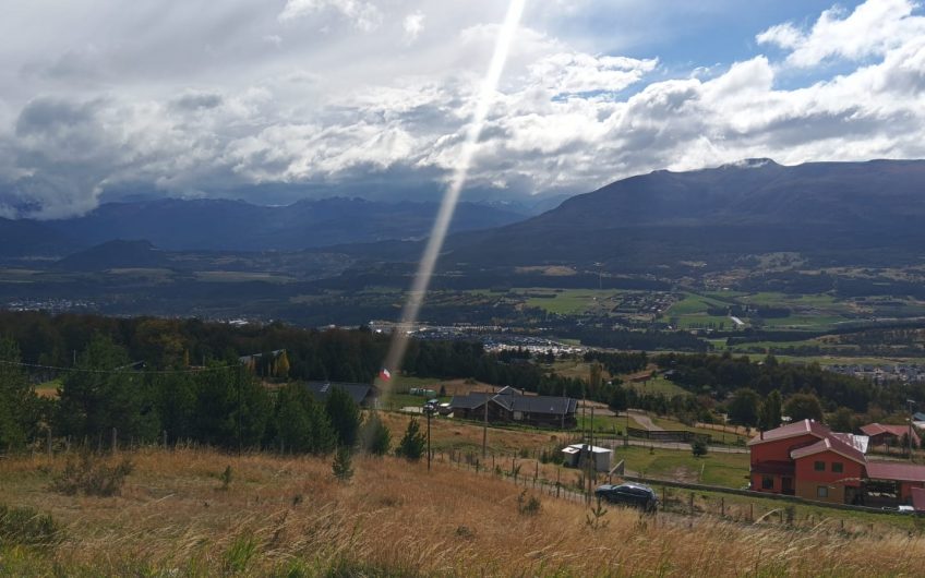 PROPIEDAD EN VENTA – CABAÑA EN PACELA DE 5000 m².
