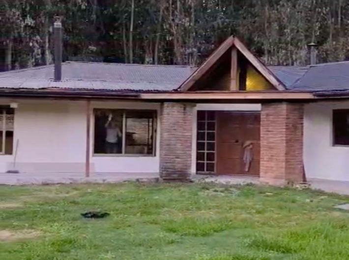 OPORTUNIDAD EN MEPIILLA! Casa Espaciosa en Parcela.