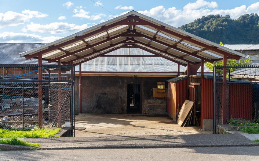 PROPIEDAD COMERCIAL EN VENTA Y ARRIENDO – PUERTO CHACABUCO